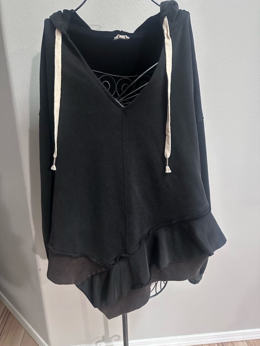 POL black with brown trim  V-Neck Hoodie with Ruffle Hem